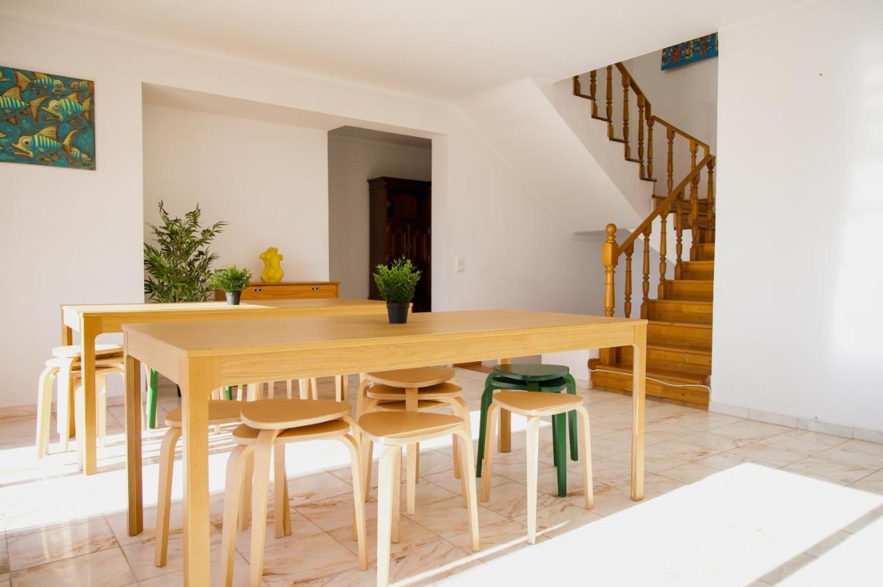 法鲁区 Wakeup Triplex House旅舍 外观 照片