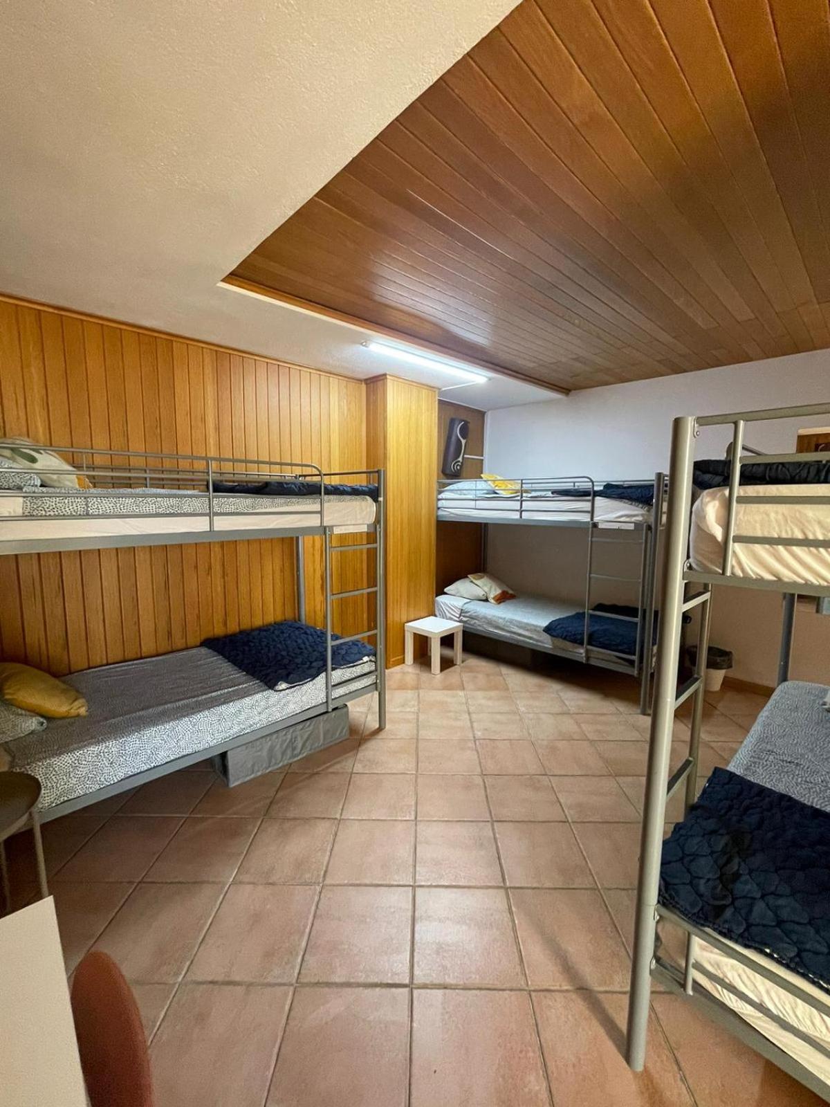 法鲁区 Wakeup Triplex House旅舍 外观 照片